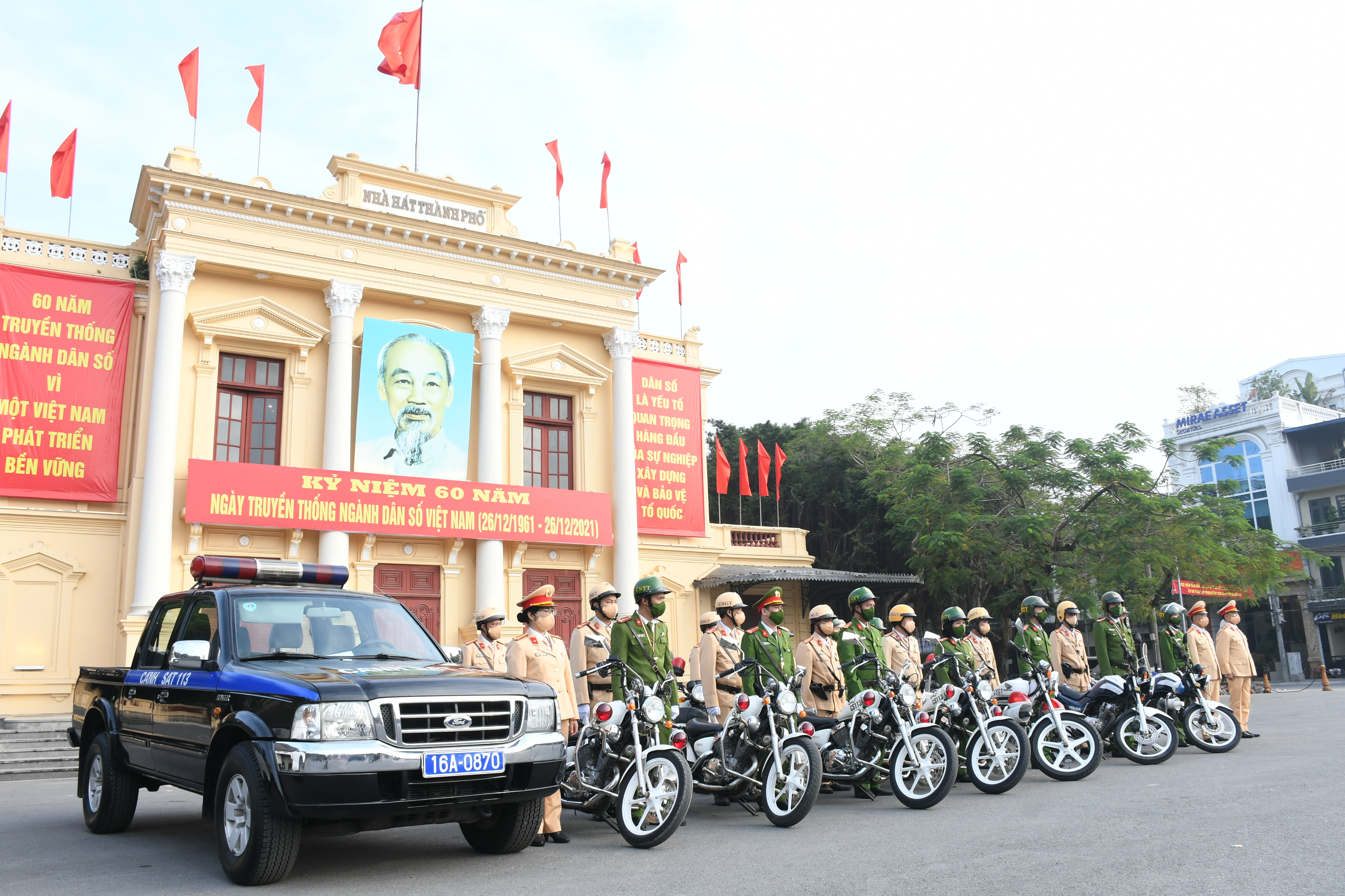 Công an quận Hồng Bàng: Ra quân lập lại TTATGT dịp Tết Dương lịch, Tết  Nguyên đán Nhâm Dần